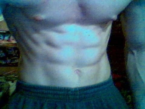 16-17 jaar, 1.87, 98 kilo, 7-8%  5 jaar geleden dus.