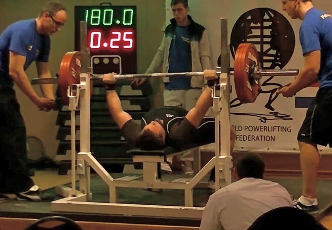 180kg Raw bench