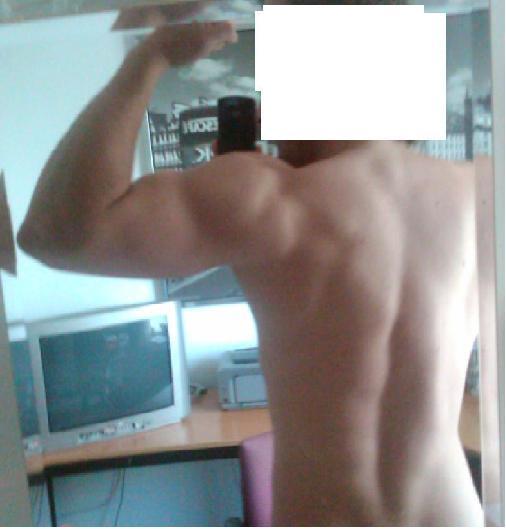 Achterkant armen/schouder (rechts)