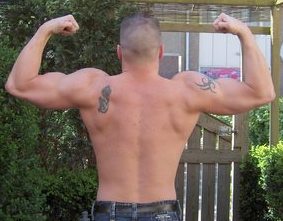backdoublebiceps1