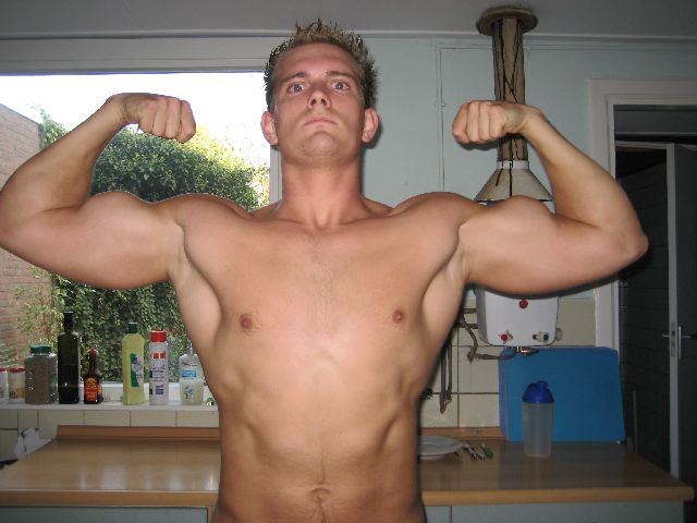 Front double biceps 2007-08-30