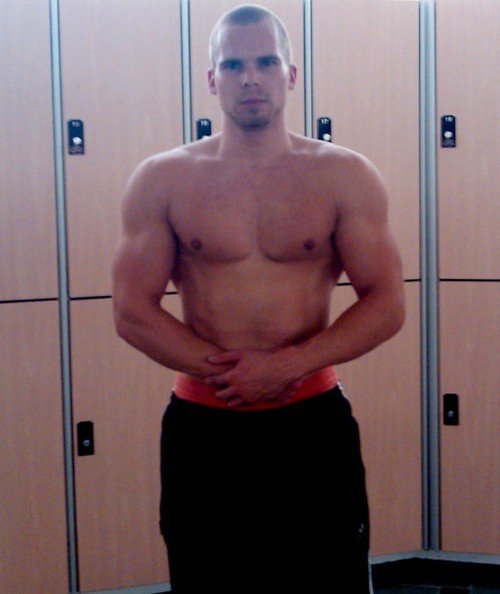 Front Pose 24 juli 2009