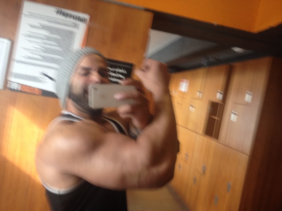 Korte bulk van 2weken even 4kilo bijgepakt, Cutten is terug begonnen ;)