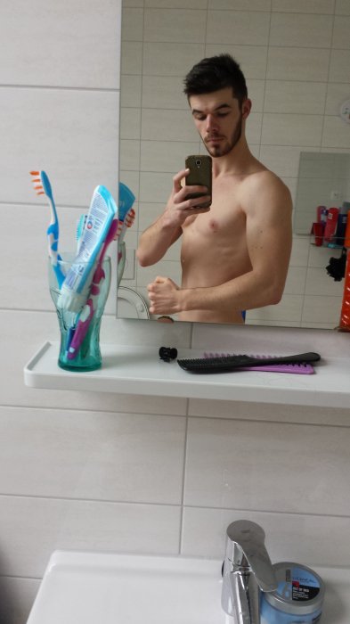 Rechter arm flex na de feestdagen.